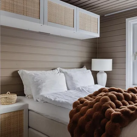 Brensholmen Beach House Tromso Exterior photo