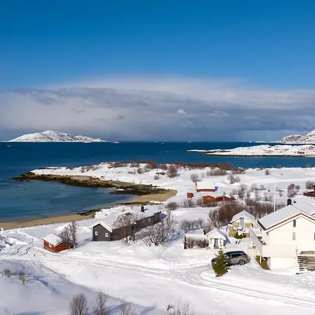 Brensholmen Beach House Tromso Exterior photo