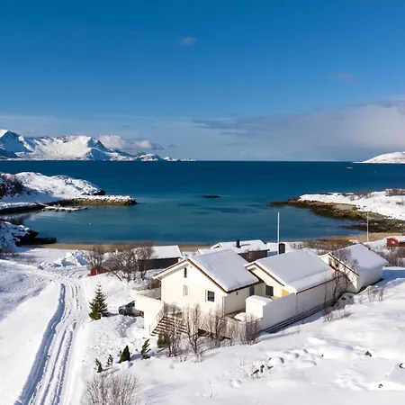 Brensholmen Beach House Tromso Exterior photo