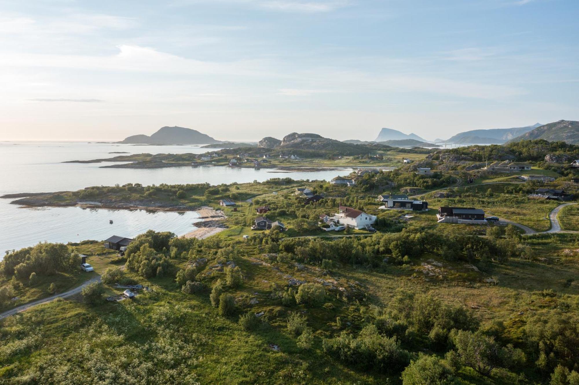 Brensholmen House Holiday home *